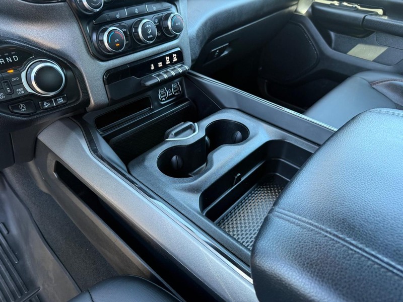 Ram 1500 Vehicle Image 20