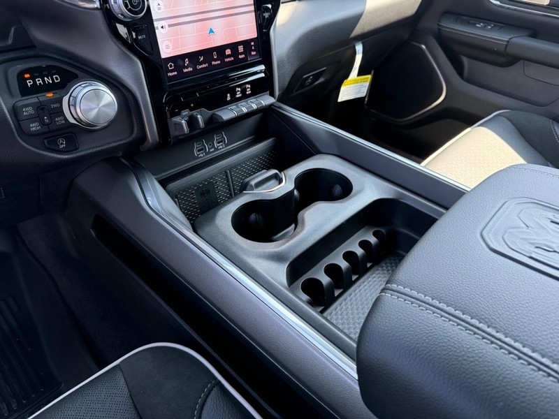 Ram 1500 Vehicle Image 13