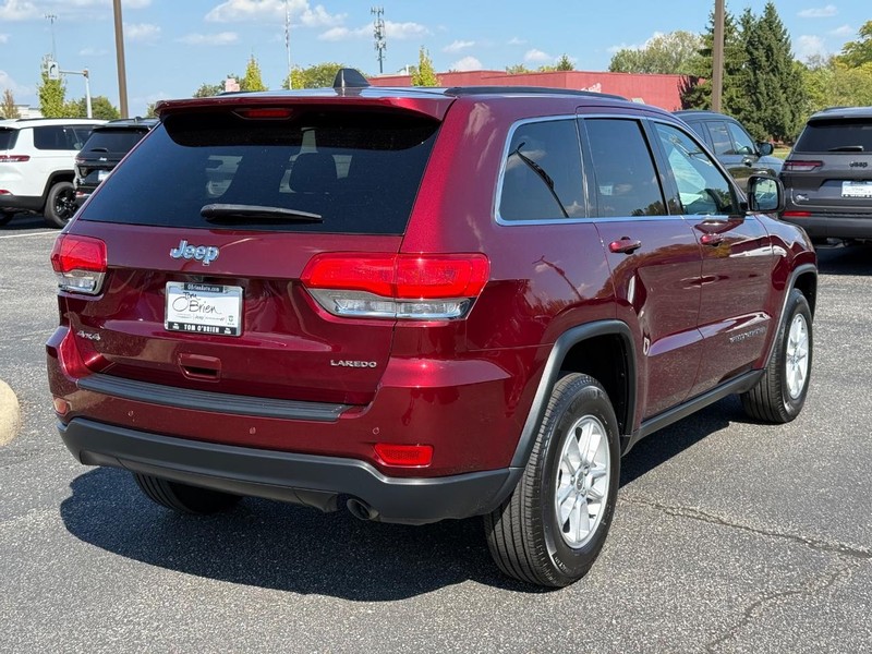 Jeep Grand Cherokee Vehicle Image 03