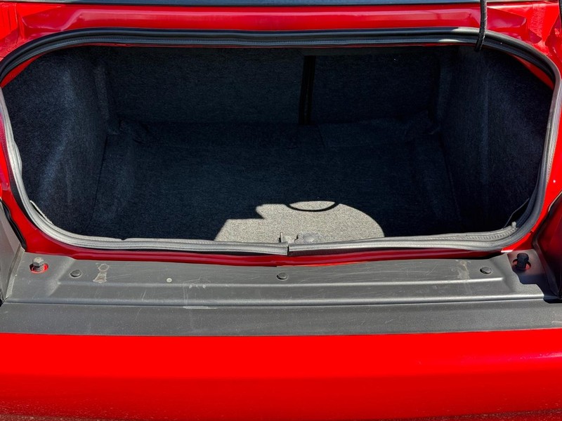 Dodge Challenger Vehicle Image 07
