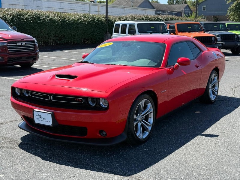 Dodge Challenger Vehicle Image 08