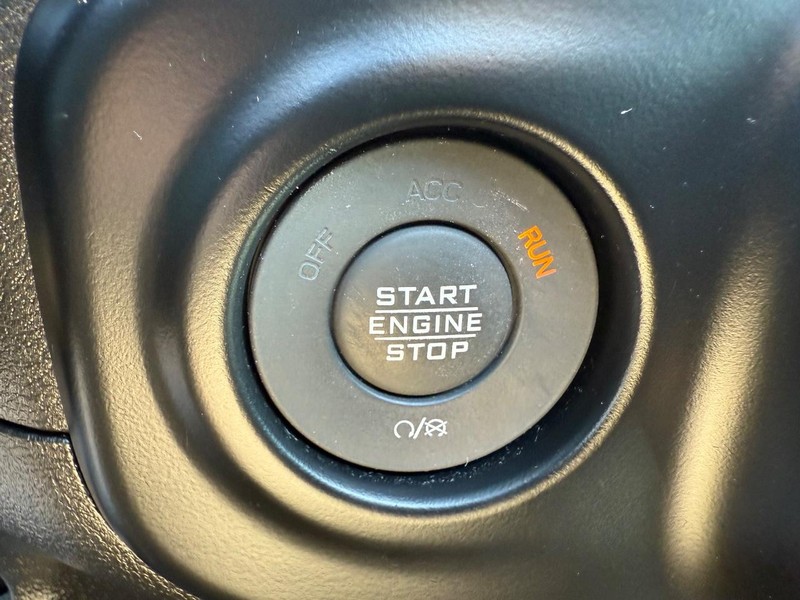 Jeep Wrangler 4xe Vehicle Image 16