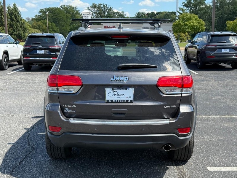 Jeep Grand Cherokee Vehicle Image 04