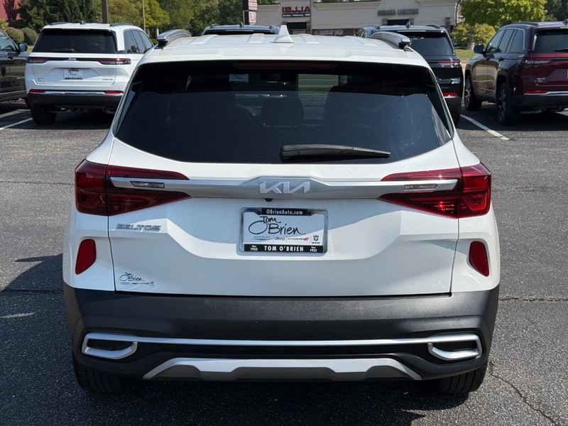 Kia Seltos Vehicle Image 04