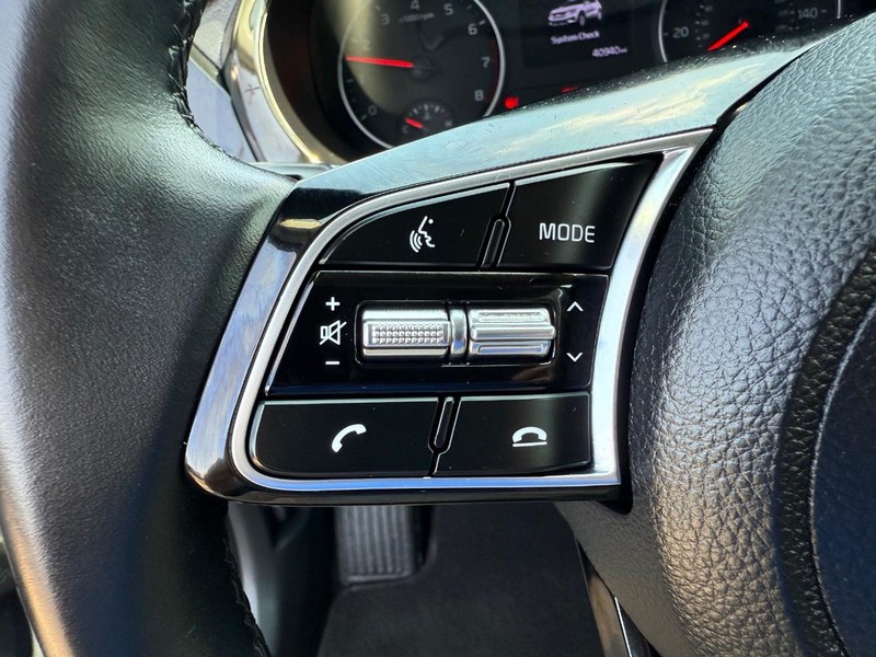 Kia Seltos Vehicle Image 14