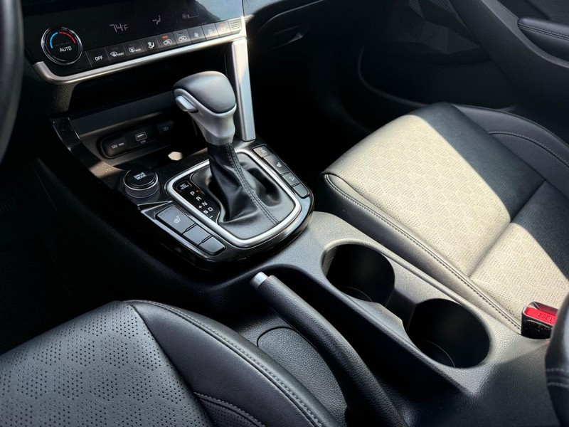 Kia Seltos Vehicle Image 21