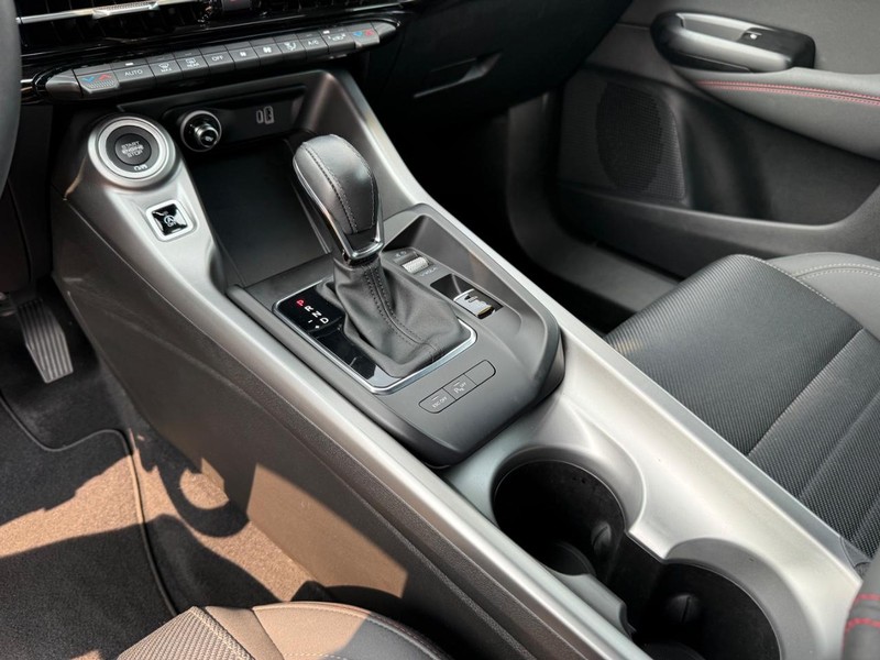 Dodge Hornet Vehicle Image 19