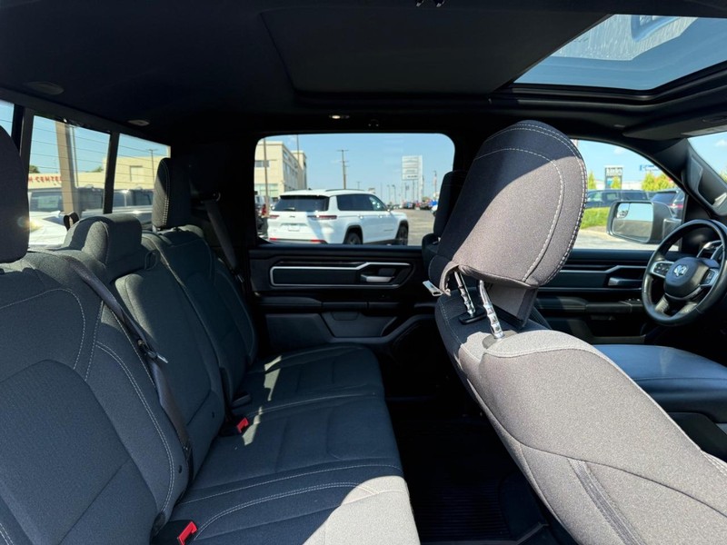 Ram 1500 Vehicle Image 10