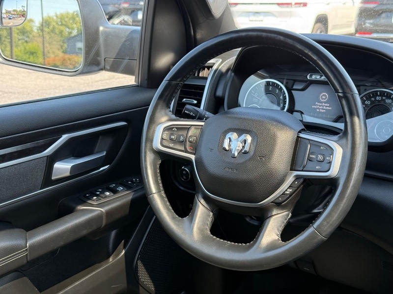 Ram 1500 Vehicle Image 13