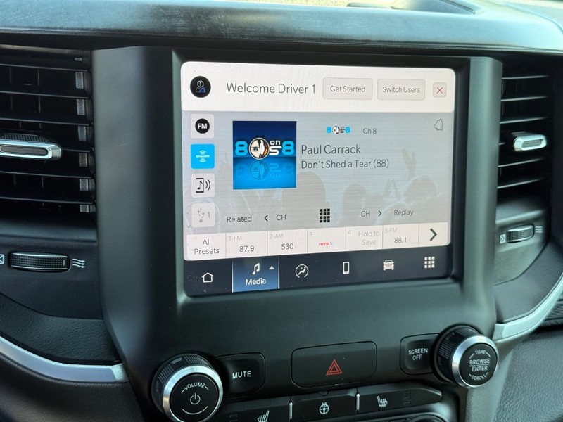 Ram 1500 Vehicle Image 18