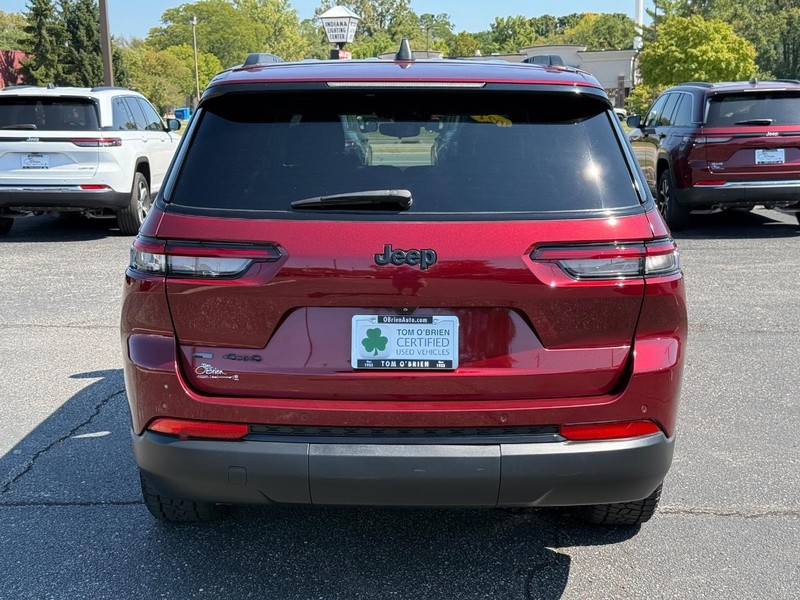 Jeep Grand Cherokee L Vehicle Image 04