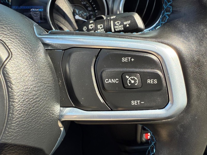 Jeep Wrangler 4xe Vehicle Image 15