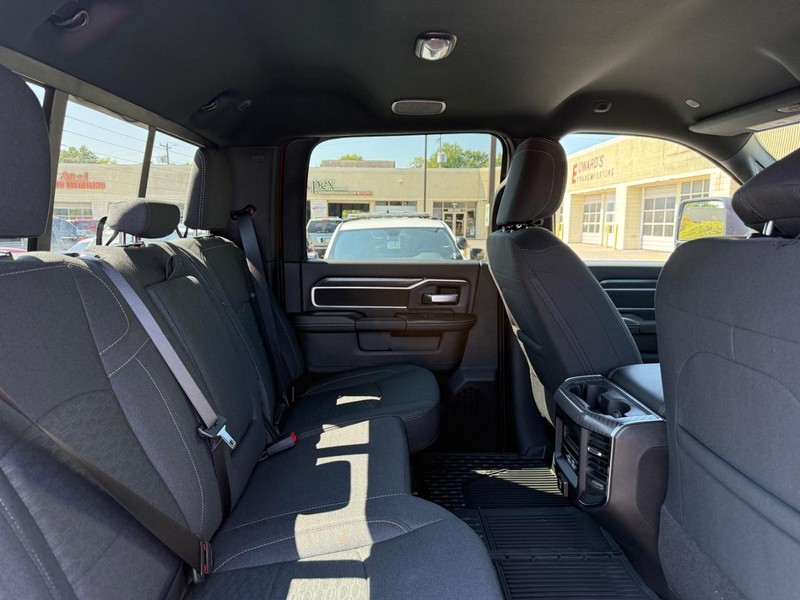 Ram 2500 Vehicle Image 04