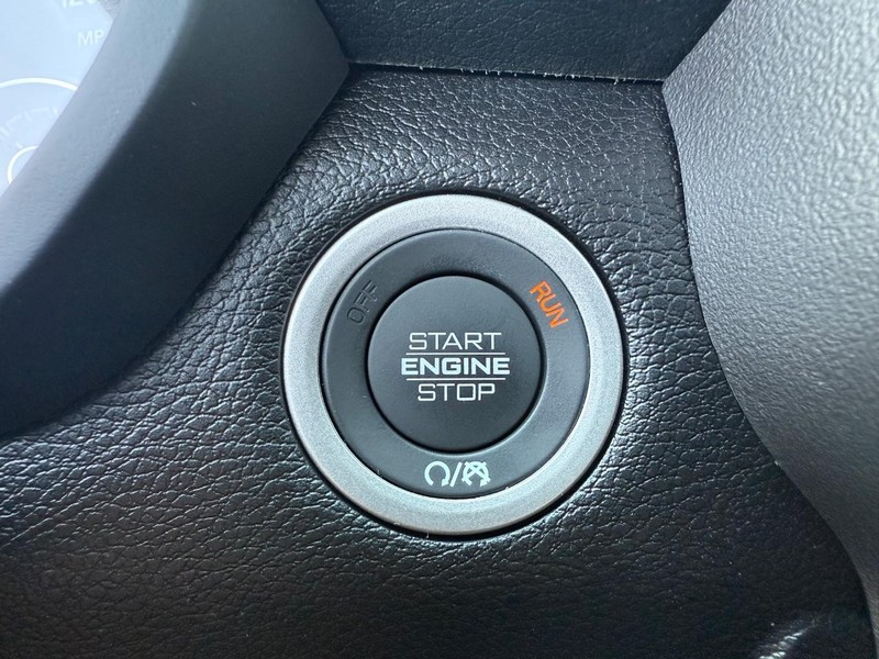 Ram 2500 Vehicle Image 09