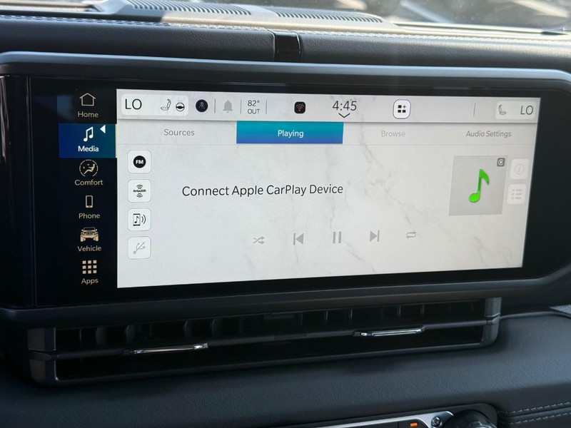 Jeep Gladiator Vehicle Image 11