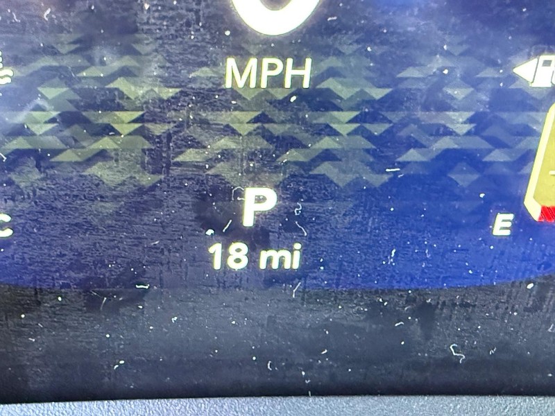 Jeep Gladiator Vehicle Image 17