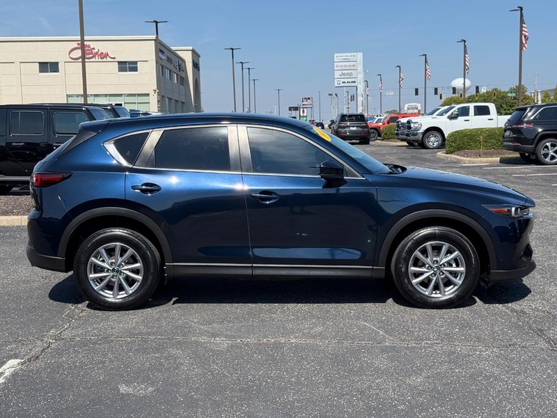 Mazda CX-5 Vehicle Image 02