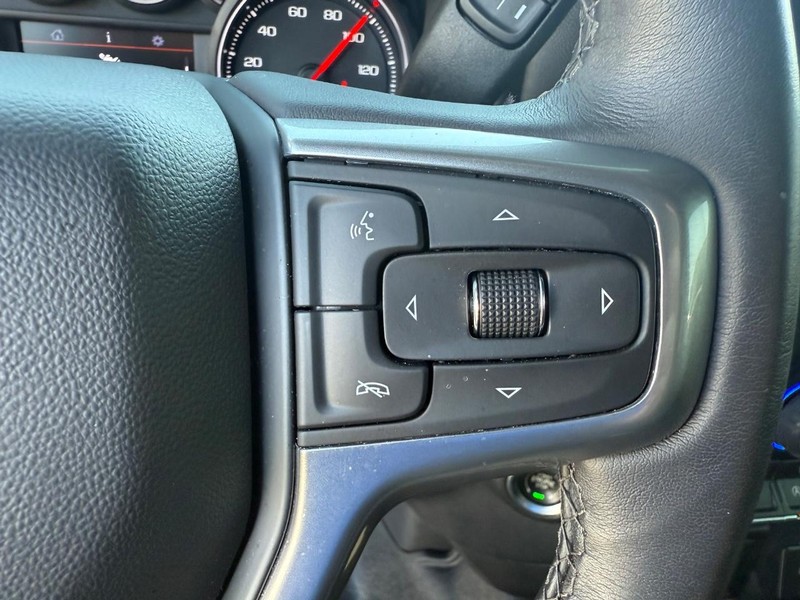 Chevrolet Silverado 1500 LTD Vehicle Image 14