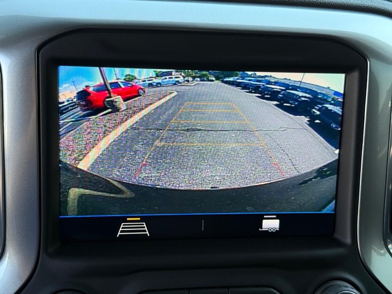 Chevrolet Silverado 1500 LTD Vehicle Image 18