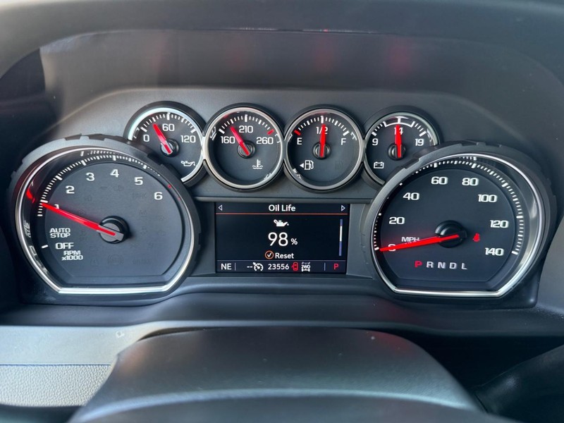 Chevrolet Silverado 1500 LTD Vehicle Image 22