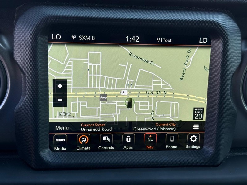 Jeep Wrangler 4xe Vehicle Image 18