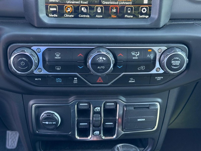 Jeep Wrangler 4xe Vehicle Image 19