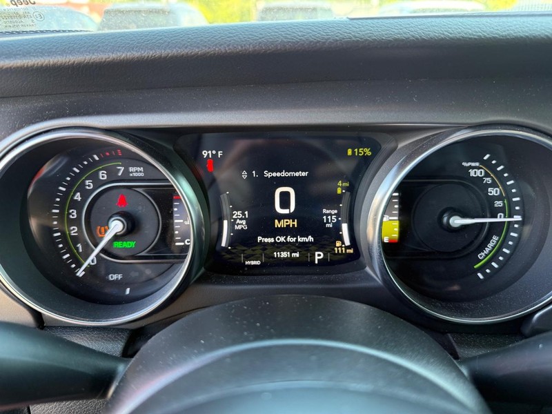 Jeep Wrangler 4xe Vehicle Image 23