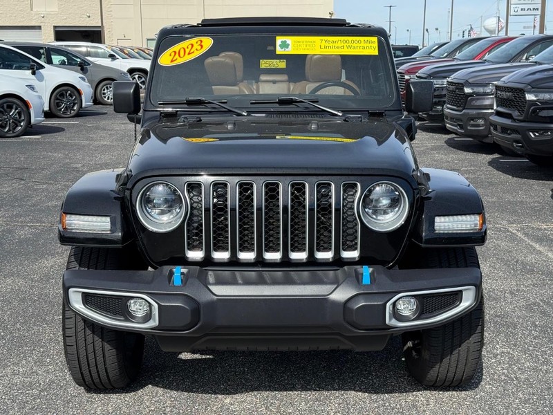 Jeep Wrangler 4xe Vehicle Image 09