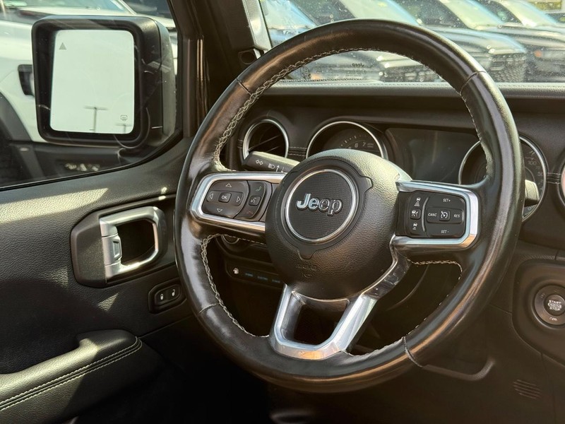 Jeep Wrangler 4xe Vehicle Image 13