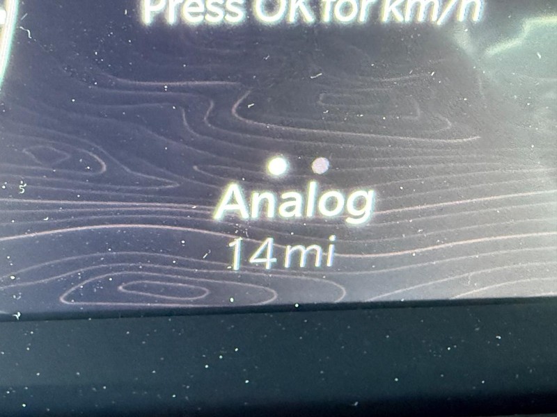 Jeep Grand Cherokee L Vehicle Image 20