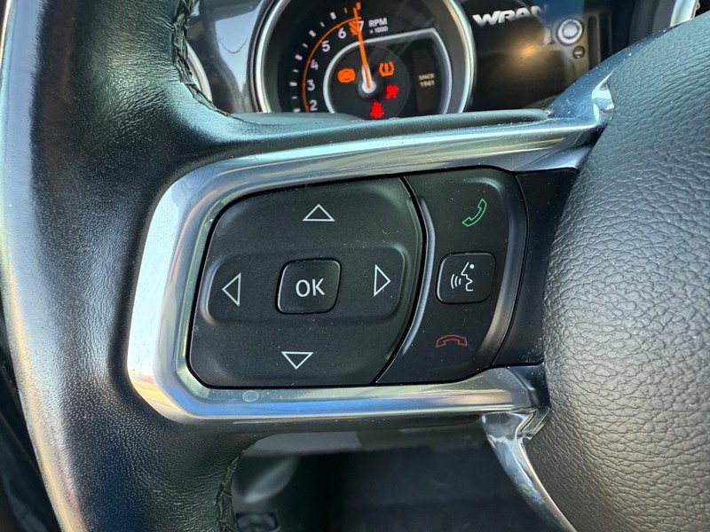 Jeep Wrangler Vehicle Image 13