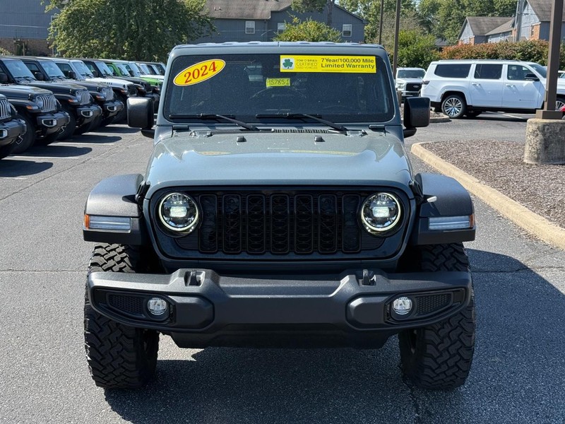 Jeep Wrangler Vehicle Image 09