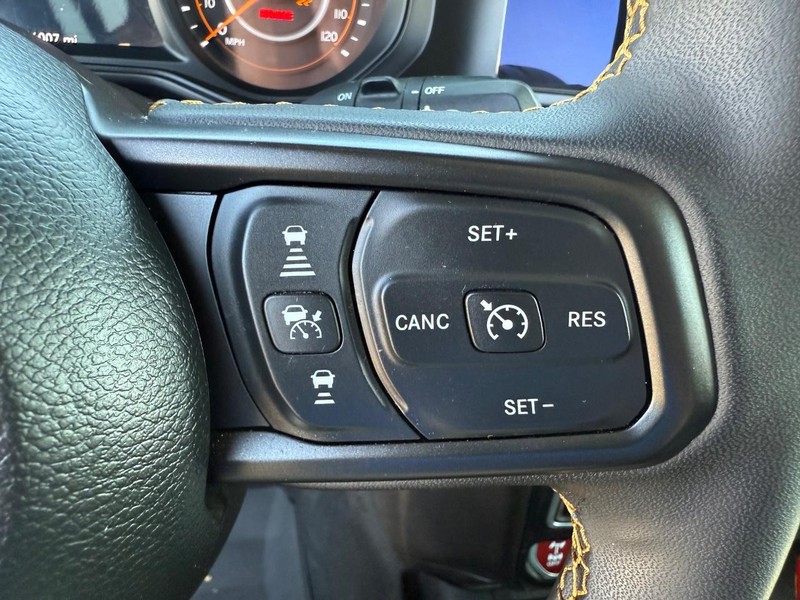 Jeep Wrangler Vehicle Image 14