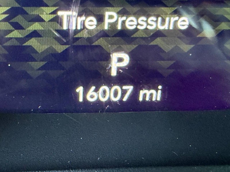 Jeep Wrangler Vehicle Image 23