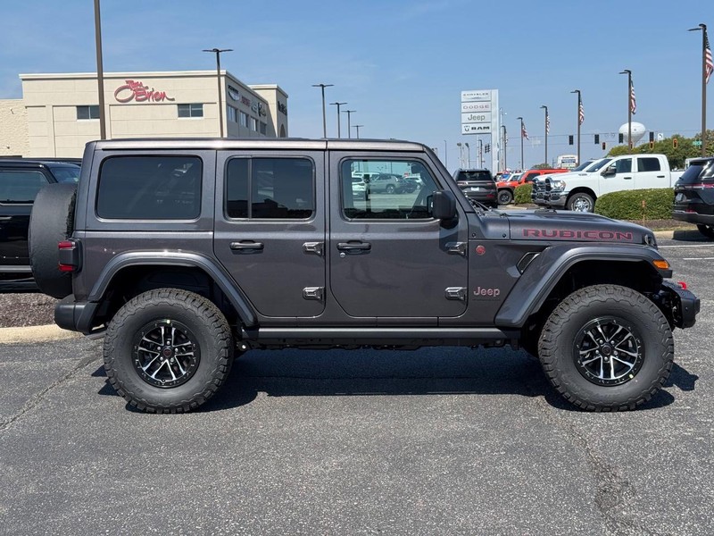 Jeep Wrangler Vehicle Image 02