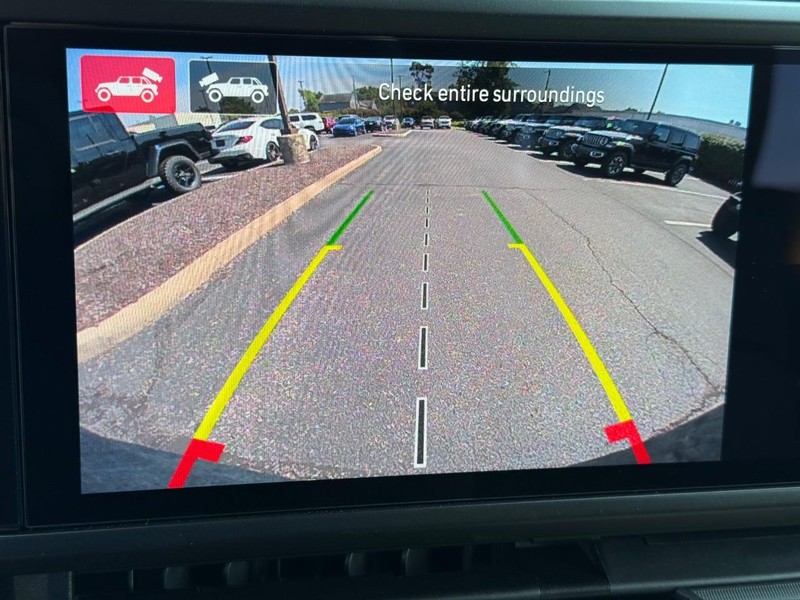 Jeep Wrangler Vehicle Image 12