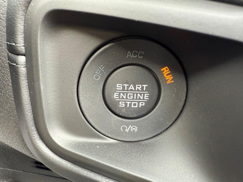 Jeep Wrangler Vehicle Image 10