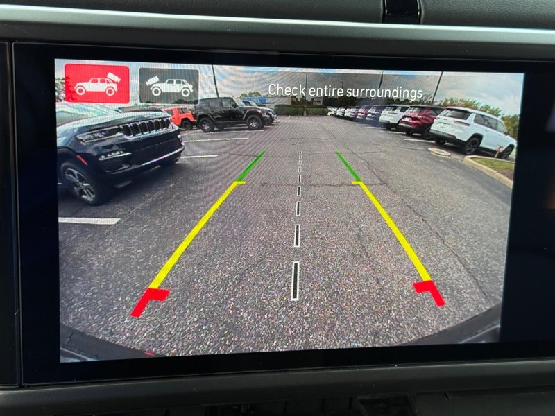 Jeep Wrangler Vehicle Image 13