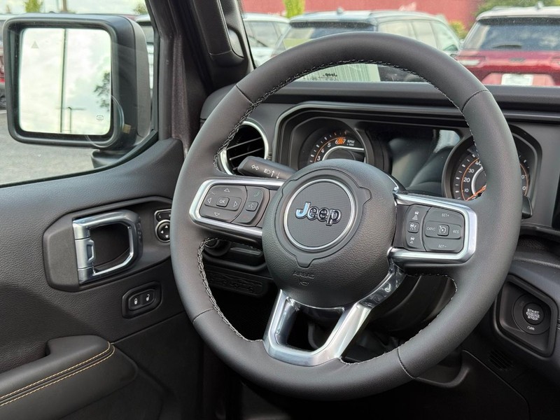 Jeep Wrangler Vehicle Image 07