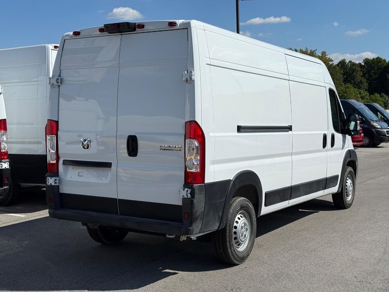 Ram ProMaster Cargo Van Vehicle Image 03