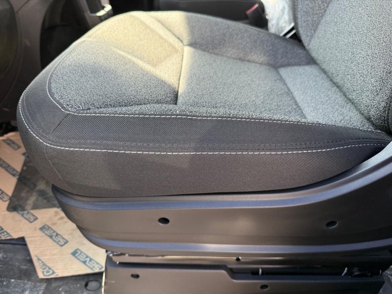 Ram ProMaster Cargo Van Vehicle Image 23