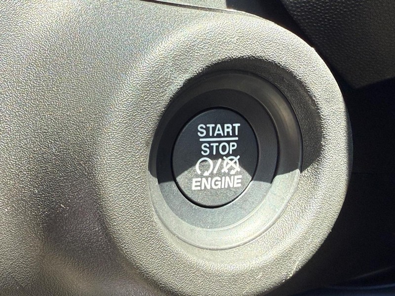 Ram ProMaster Cargo Van Vehicle Image 15