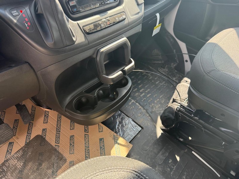 Ram ProMaster Cargo Van Vehicle Image 19