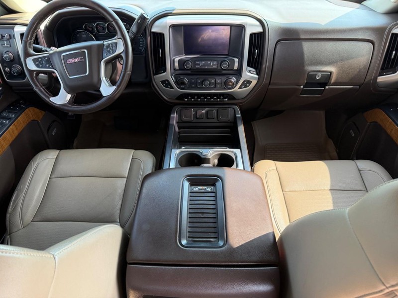 GMC Sierra 1500 Vehicle Image 12