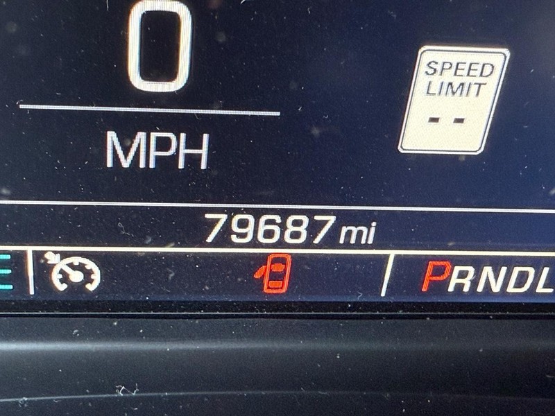 GMC Sierra 1500 Vehicle Image 24