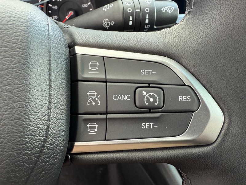 Jeep Compass Vehicle Image 08