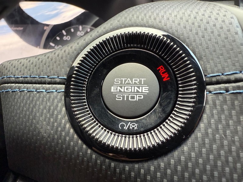 Jeep Compass Vehicle Image 09