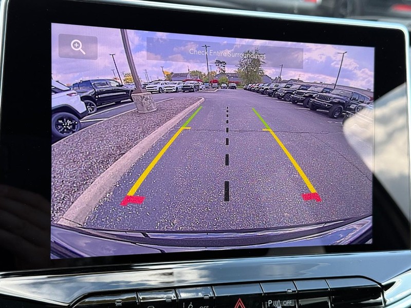 Jeep Compass Vehicle Image 11