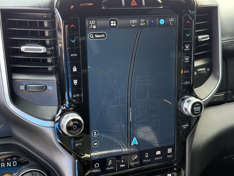 Ram 1500 Vehicle Image 16