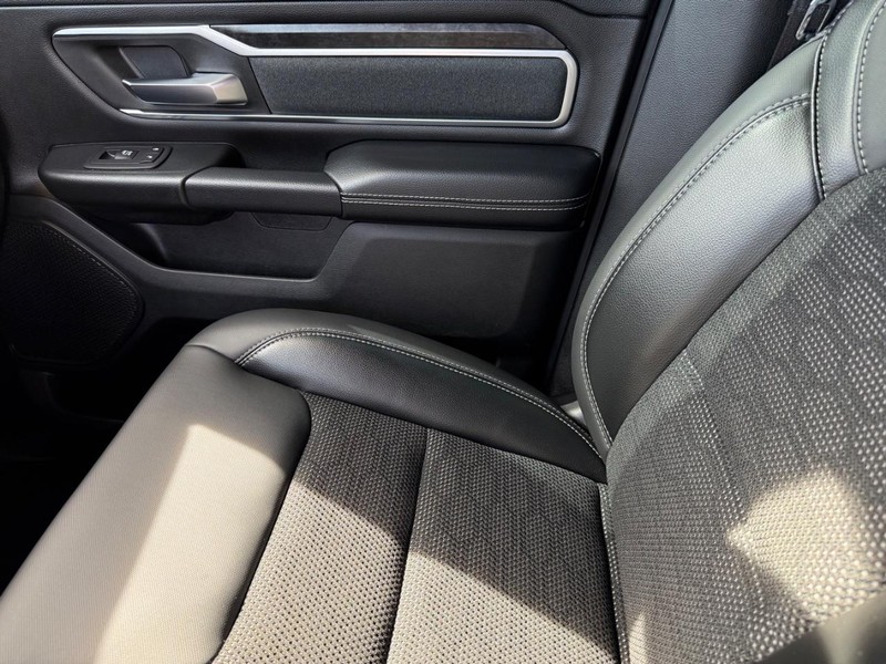 Ram 1500 Vehicle Image 19